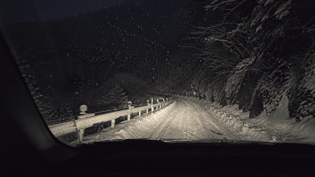 飛騨の雪道ドライブ