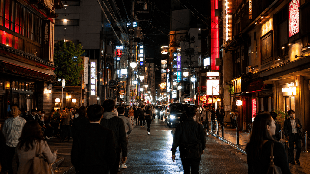 中洲のネオンと夜の街