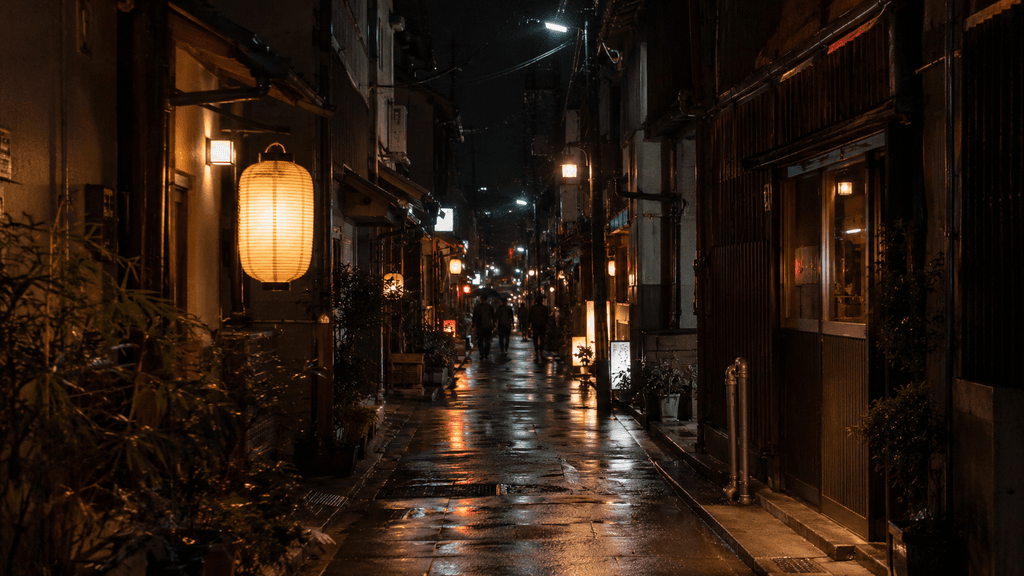 夜の米子の街並みへ出稼ぎ